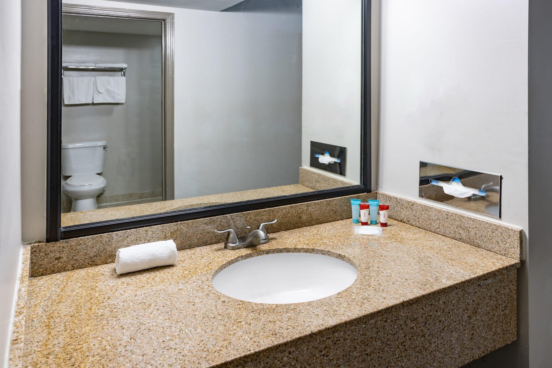 Days Inn By Wyndham Hartsfield Jackson Atlanta Airport West College Park Exterior photo