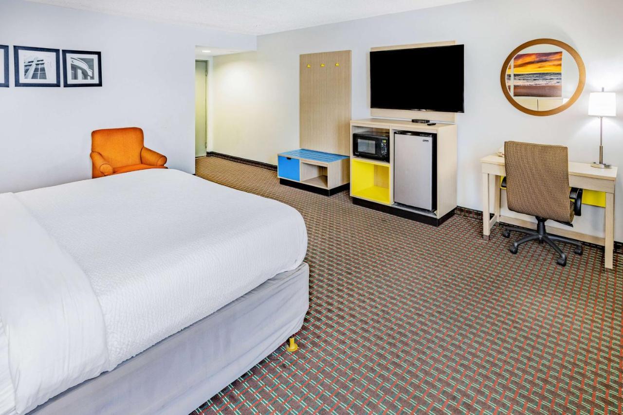 Days Inn By Wyndham Hartsfield Jackson Atlanta Airport West College Park Exterior photo