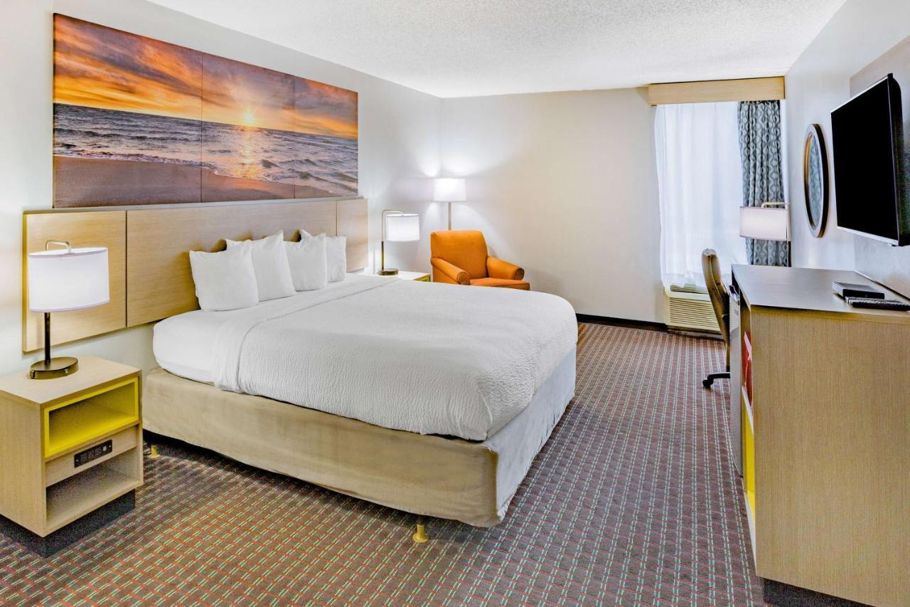 Days Inn By Wyndham Hartsfield Jackson Atlanta Airport West College Park Exterior photo